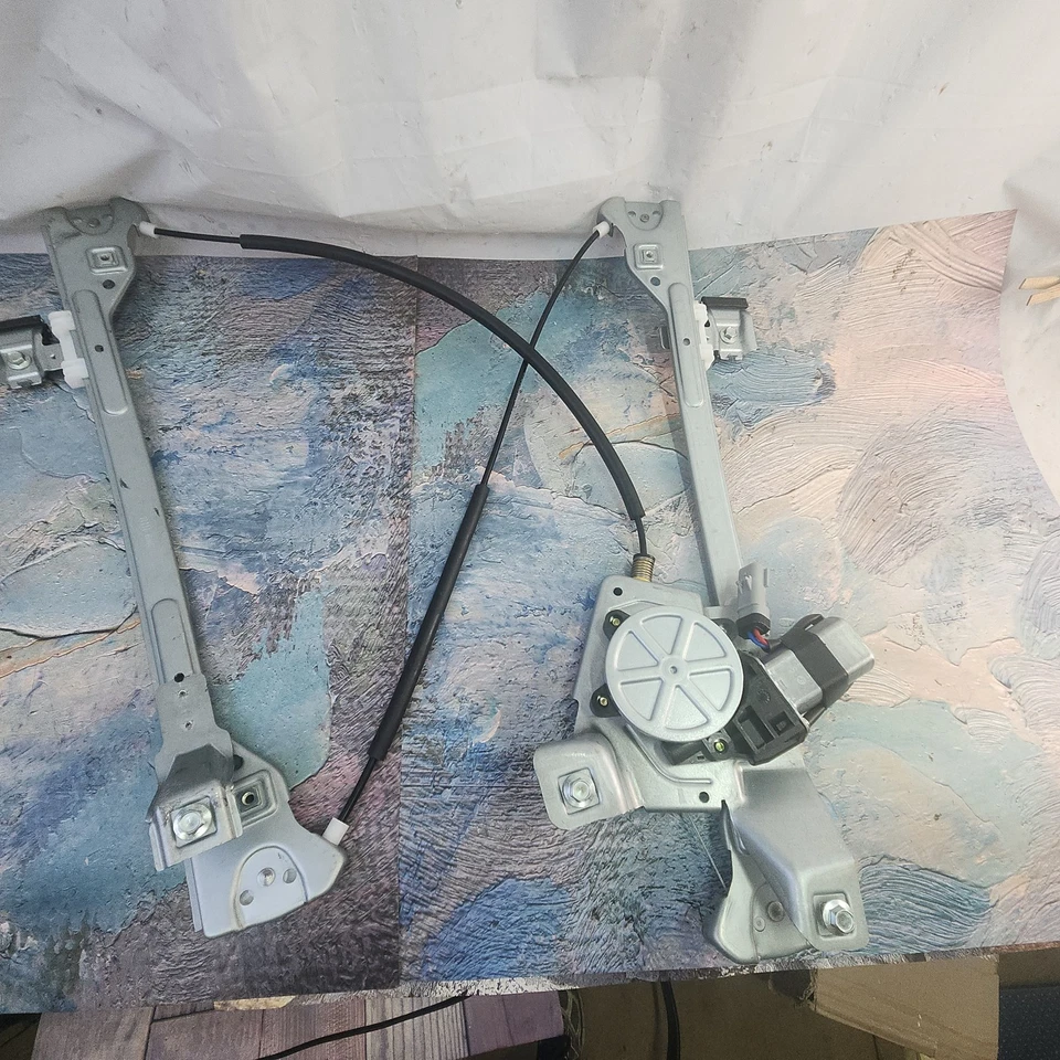 Dorman 741-130 Fits 2004-2006 Chrysler Pacifica Front LH Power Window Regulator - Imagem 1 de 4