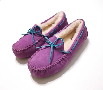 NIB UGG Kids Dakota Suede Sheepskin Moccasin Slipper in Electric Violet US 5 - Image 1 of 4