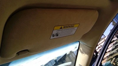 Parasol derecho pasajero iluminado se adapta a 11-16 EQUUS 169944 Foto 1 de 4