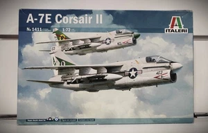 A-7e corsair II caccia bombardiere 1-72 modellino italeri caccia bombardiere - Foto 1 di 1