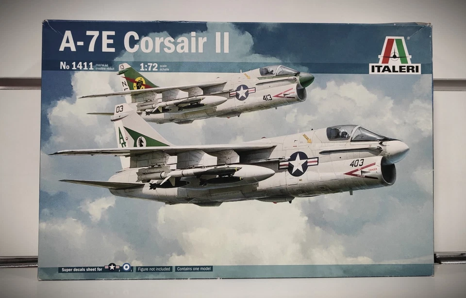 A-7e corsair II caccia bombardiere 1-72 modellino italeri caccia bombardiere - Immagine 1 di 1