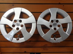 Pair of (2) NEW 15" inch Toyota Prius 2010 2011 Hubcaps Wheel Covers 61156 - Picture 1 of 3