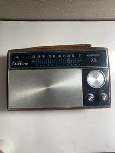 Vintage Wards Airline Radio 705 made in Japan untested for parts or repairs - Picture 1 of 6