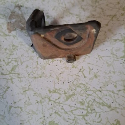 Ford Gran Torino Ranchero 1972 1973 1974 tablero guantera gancho soporte 72 73 74 Foto 1 de 2