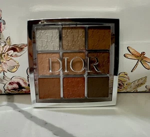NEW - DIOR BACKSTAGE 001 Nude Essential EYE PALETTE - 0.35 oz. - Picture 1 of 1