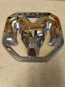 19 20 21 22 23 2024 DODGE RAM 2500 68276327AB CHROME DODGE RAM TAILGATE EMBLEM - Picture 1 of 8