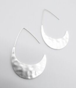 NEW Mat Silver Hammered Textured Flat Crescent Thin Threader Wire Hook Earrings