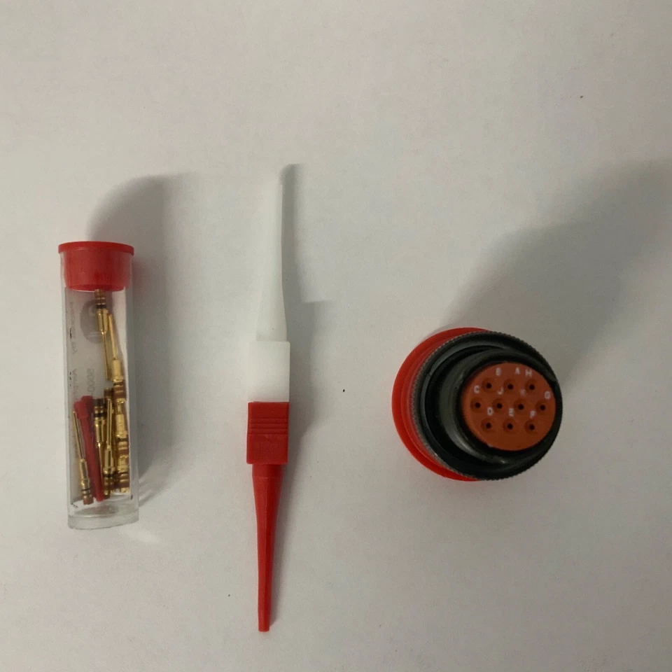 Amphenol Aerospace MS3476W12-10P Circular MIL Spec Connector, 10 Position Pin - Image 1 of 4