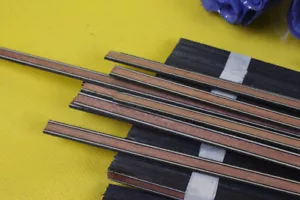 25x Gitarrenstreifen Gitarre Gitarrenbauer Purfling Bindung Intarsien Inlay 640x6x1,2mm #75 - Bild 1 von 5