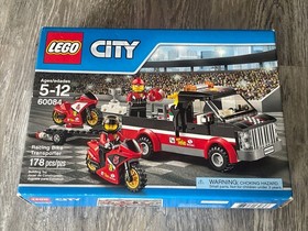 (60084) LEGO City: Racing Bike Transporter New Sealed Truck Motorcycle I16