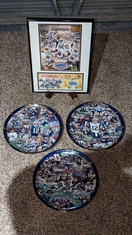 3 Danbury Mint New England Patriot Plates & Framed Memrobilia All Feat Tom Brady Cover