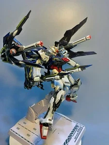 Daban 1/100 8830 Strike Lightning Backpack - Model Kit - Picture 1 of 4