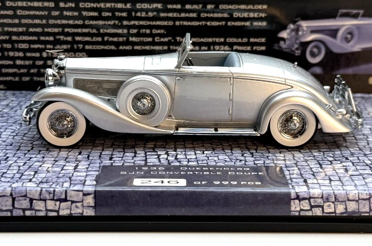 Minichamps - 1936 Duesenberg SJN Convertible Coupe - 1:43 - 246/999 - Image 1 of 4