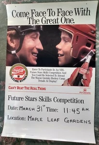 1990 Coke Kings' Wayne Gretzky "Future Skills" Kiosk 3 1/2' x 5' Maple Leaf Gdns - Picture 1 of 2