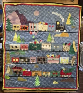 Colcha hecha a mano calendario de Adviento colgante de pared para Navidad - Imagen 1 de 24