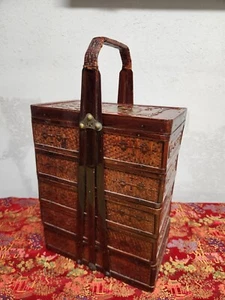 Chinesischer Vintage Stufen Rattan Picknickkorb mit großem Griff und Langlebigkeit Shou - Bild 1 von 17