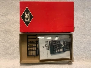 Eastern Car Works HO Scale Commonwealth Cast Steel Depressed Center Flat Car Kit - Bild 1 von 3