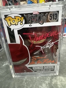 Charlie Cox And Sam And Sketc Autogramm Funko Pop #513, Venomized Daredevil L - Bild 1 von 6