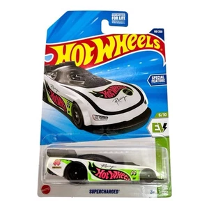 Hot Wheels 2025 supercargador - estuche J #60/250 - Imagen 1 de 6