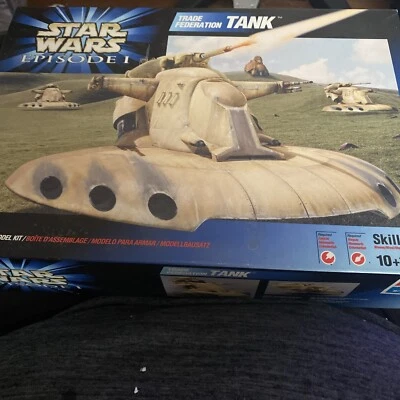 AMT Star Wars Episode 1 Trade Federation Tank Model Kit 1:32 Started Kit  #30123 - Image 1 of 2
