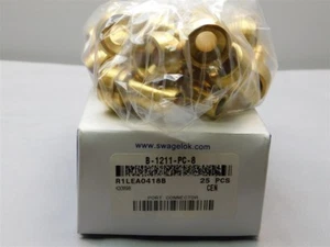 25 Swagelok B-1211-PC-8 Reducing Port Connector 3/4" x 1/2" Tube OD - Picture 1 of 2