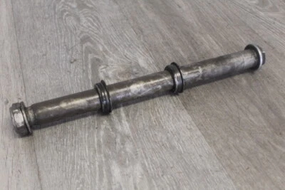 Honda Cbr600rr 2003 2004 eje trasero llanta pivote perno eje 42301-mee-000 Foto 1 de 2