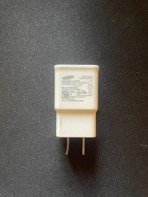 Samsung Adaptive Fast Charging Wall Charger - White (EP-TA20JWE) - Image 1 of 3
