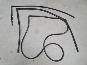 Türleiste Zierleiste Gummidichtung Honda CIVIC EK4 EK9 Hatch 96-00 - Bild 1 von 7