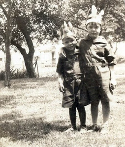 1929 Robert H Nelson Prescott AZ Mining Children in American Indian Costumes - Picture 1 of 2