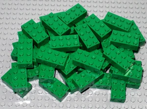 LEGO Steine 2x4 x 50 Stck. - Grün - Brandneu - Teilenr. 3001 - Bild 1 von 3