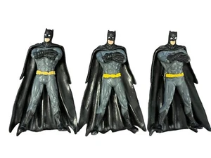 DC - Justice League Batman Konvolut 3 gleiche Mini Figuren - ca. 2,75 Zoll groß - Bild 1 von 24