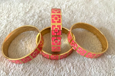 Brazalete Brazalete Modernista Trina Turk Esmalte Rosa Tono Dorado (s) Foto 1 de 4