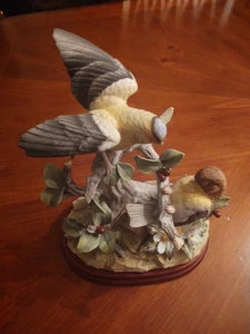 Vintage Nachlass Goldfinch von Andrea Sadek # 8547 11" Figur mit Holzsockel - Bild 1 von 5