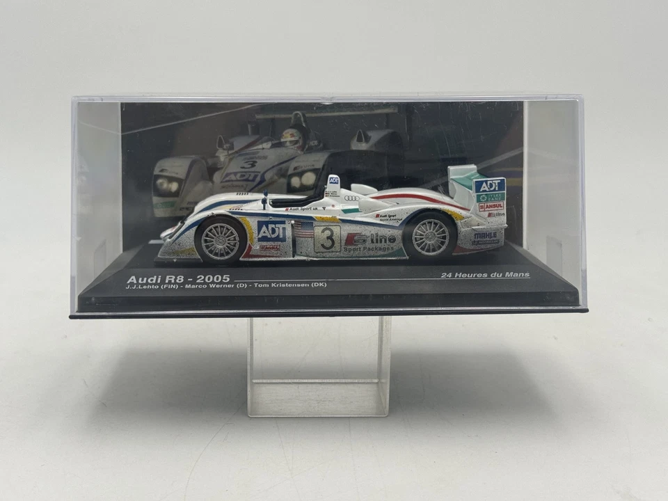 Die Cast 1/43 奥迪 R8 - 2005 年 J.J. Lehto 24 H 勒芒 — 第 1/1 张图片