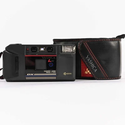 Yashica L AF DX AUTOFOCUS 32mm f3.5 35mm Camera Analog Compact SHP 310281 - Image 1 of 4