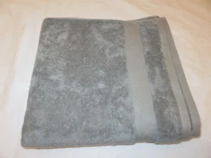Sferra Bello Bath Towel Iron NWT - Picture 1 of 6