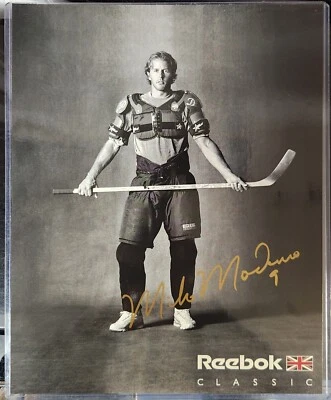 Mike Modano Signed 8x10 Photo Minnesota North Stars Dallas Stars HOF COA  - Image 1 of 4