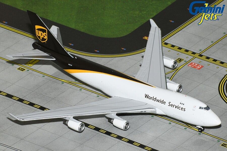 ブリティッシュ航空B747-400 100周年特別塗装機 ブリティッシュ航空B747-400 100周年特別塗装機