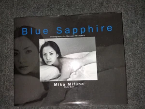 SIGNED Mika Mifune Blue Sapphire 2003  Photobook Japanese Miyazawa Masaaki - Bild 1 von 4
