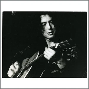 Led Zeppelin Jimmy Page 1972 Press Photograph (UK) - Picture 1 of 2