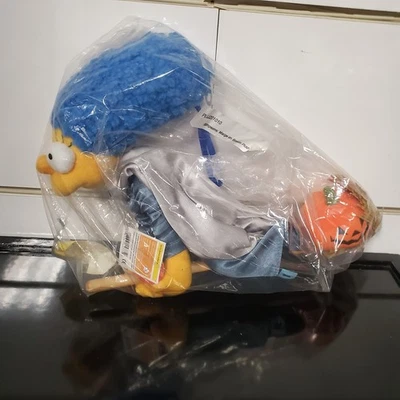 Peluche de Halloween Applause 15 pulgadas The Simpsons Marge on a Broom 2003 nuevo con etiqueta Foto 1 de 4
