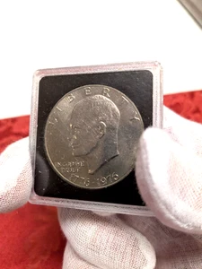 Moneda de un dólar bicentenario de Estados Unidos Eisenhower Liberty Bell Moon 1776-1976 SIN COMO NUEVA - Imagen 1 de 5