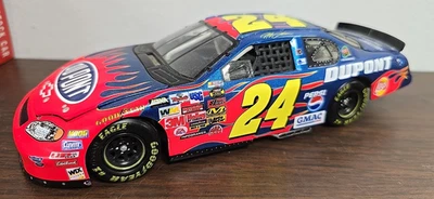 JEFF GORDON #24 DuPont 2001 MONTE CARLO Clear Window Bank 1:24 Action Racing - Image 1 of 4