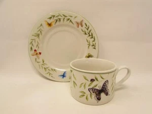 Arbor Life by Farberware Cup & Saucer Set Butterflies and Leaves b306 s135 - Bild 1 von 3