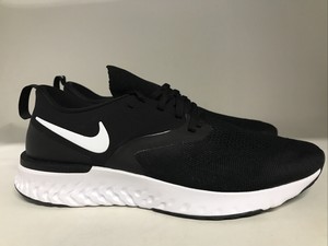 nike odyssey react black and white
