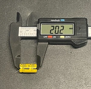 Qty. 5 ECI 330uf 25v Axial Electrolytic Capacitor NOS - Picture 1 of 3