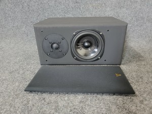 vienna acoustics bookshelf speakers