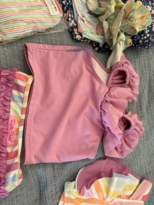 RuffleButts Girls 2 Piece Size 8 - Picture 1 of 4