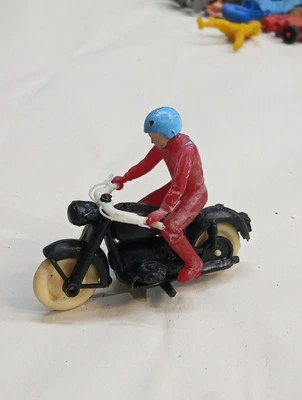 COFALU France FIGURINE SUR MOTO – 60s production 1/32 Circa - Immagine 1 di 4