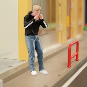 Fotografia diorama in scala 1:64, figura maschile per decorazione della casa - Imagen 1 de 6